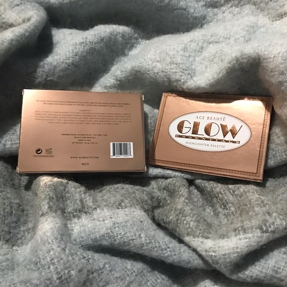 Ace Beautè Glow Essential Highlighter Palette BNIB - Picture 4 of 6